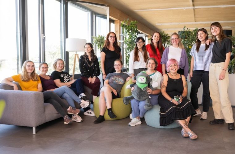 Gruppenfoto der Frauen bei Accso.
