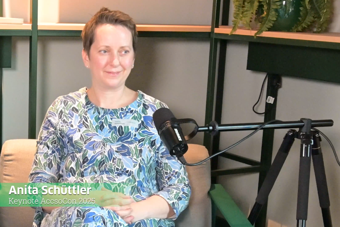 Anita Schüttler Thumbnail