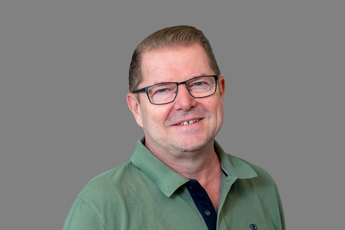 1060 x 710 Olaf Hütter