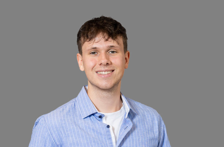 1060 x 710 Julian Köser