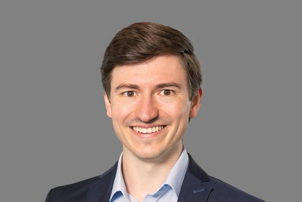 1060 x 710 Valentin Kuhn